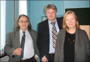 проф. Д.Г. Богушевич (МГЛУ), проф. В.Б. Кашкин (ВГУ), проф. И.Ф. Ухванова-Шмыгова (БГУ)