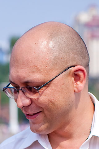 Попов Виталий Геннадьевич